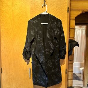 Size S Oversized Black/Silver Blazer